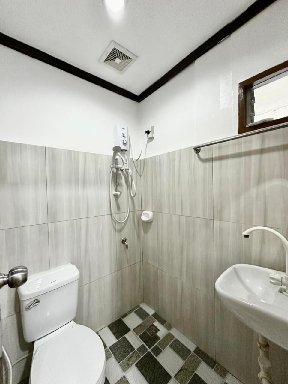 Mayad El Nido Inn Εξωτερικό φωτογραφία
